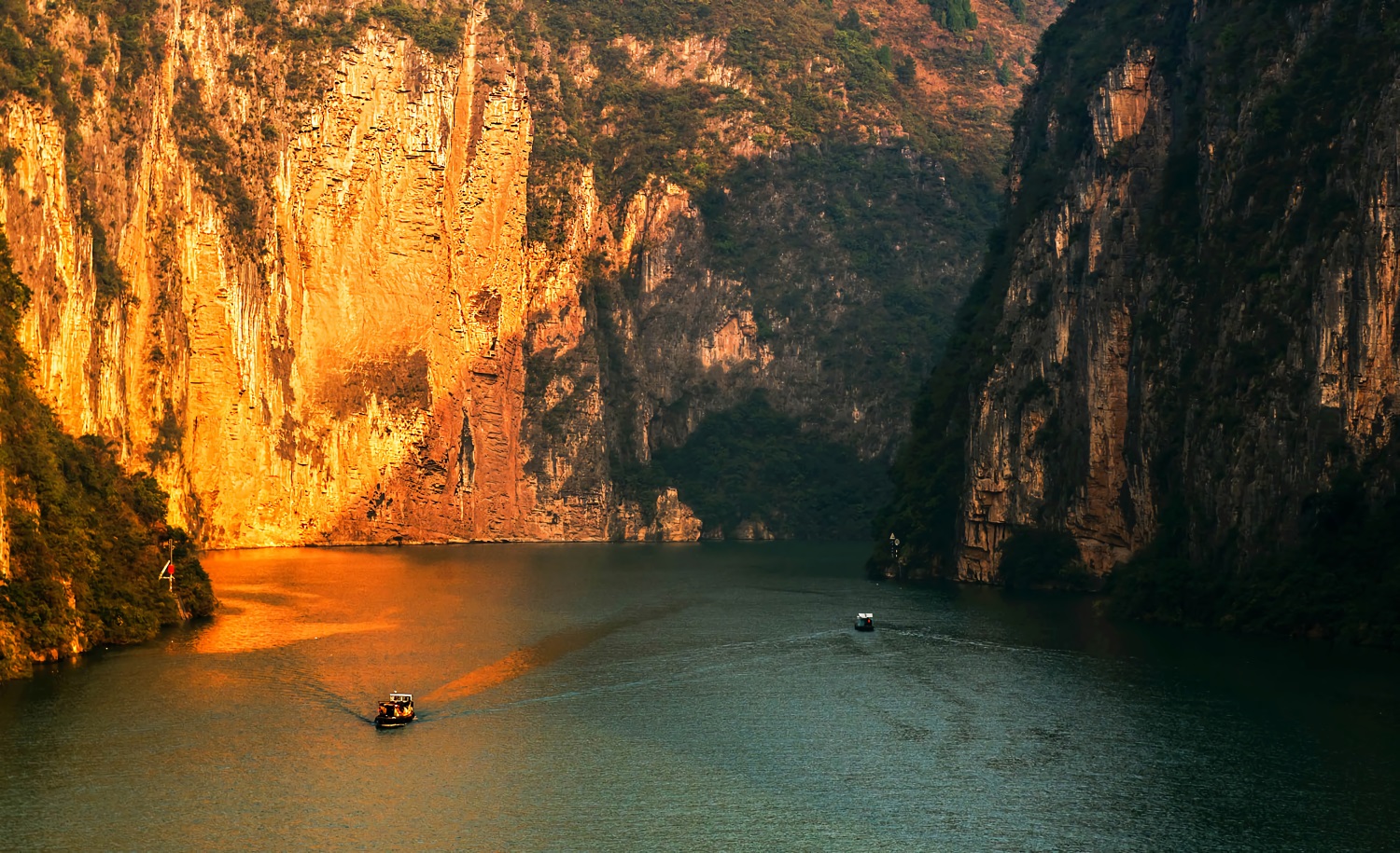 龙门峡光-何志宏 龙门峡光-何志宏